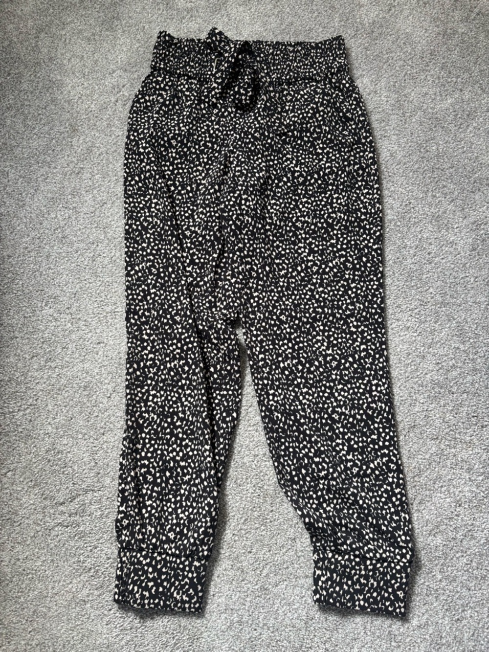 Dynamite: Black and White Printed Paperbag Waist Joggers